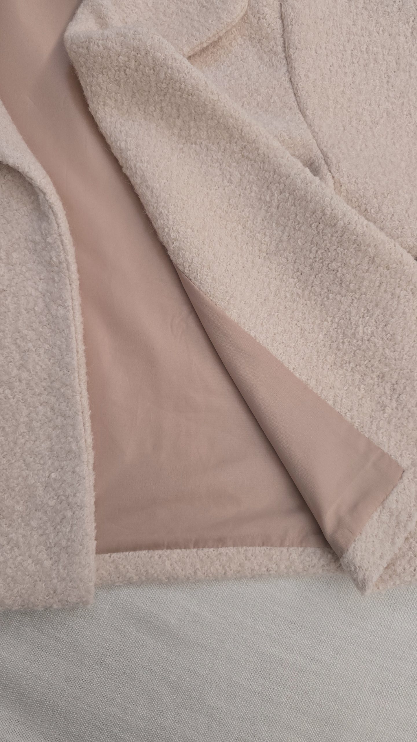 Bouclé Teddy Jacket - Image 4